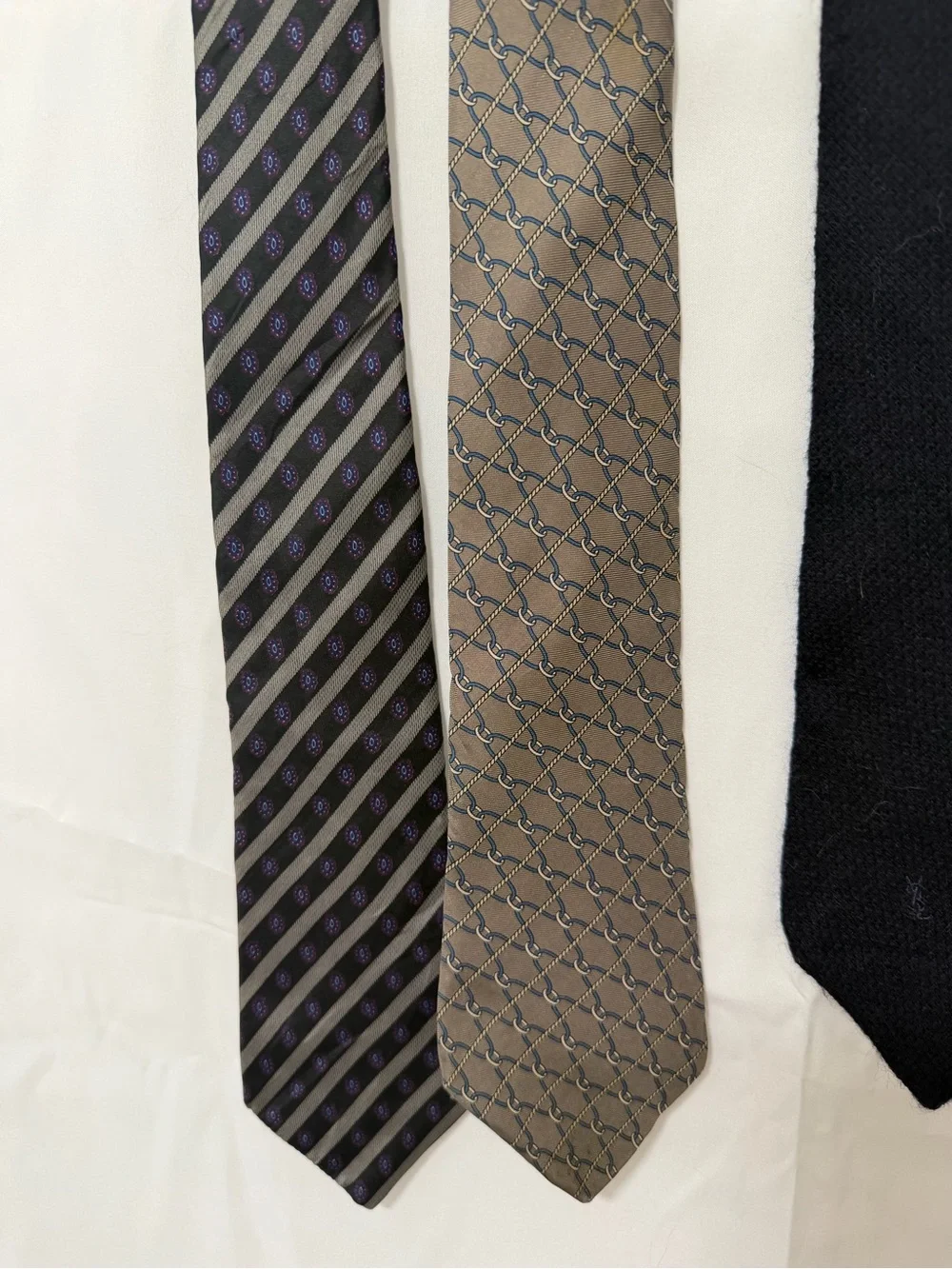 Yves Saint Laurent Men's Ties - 3